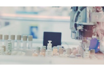 Sample Handling Of PerkinElmer TGA 4000 Thermogravimetric Analyzer